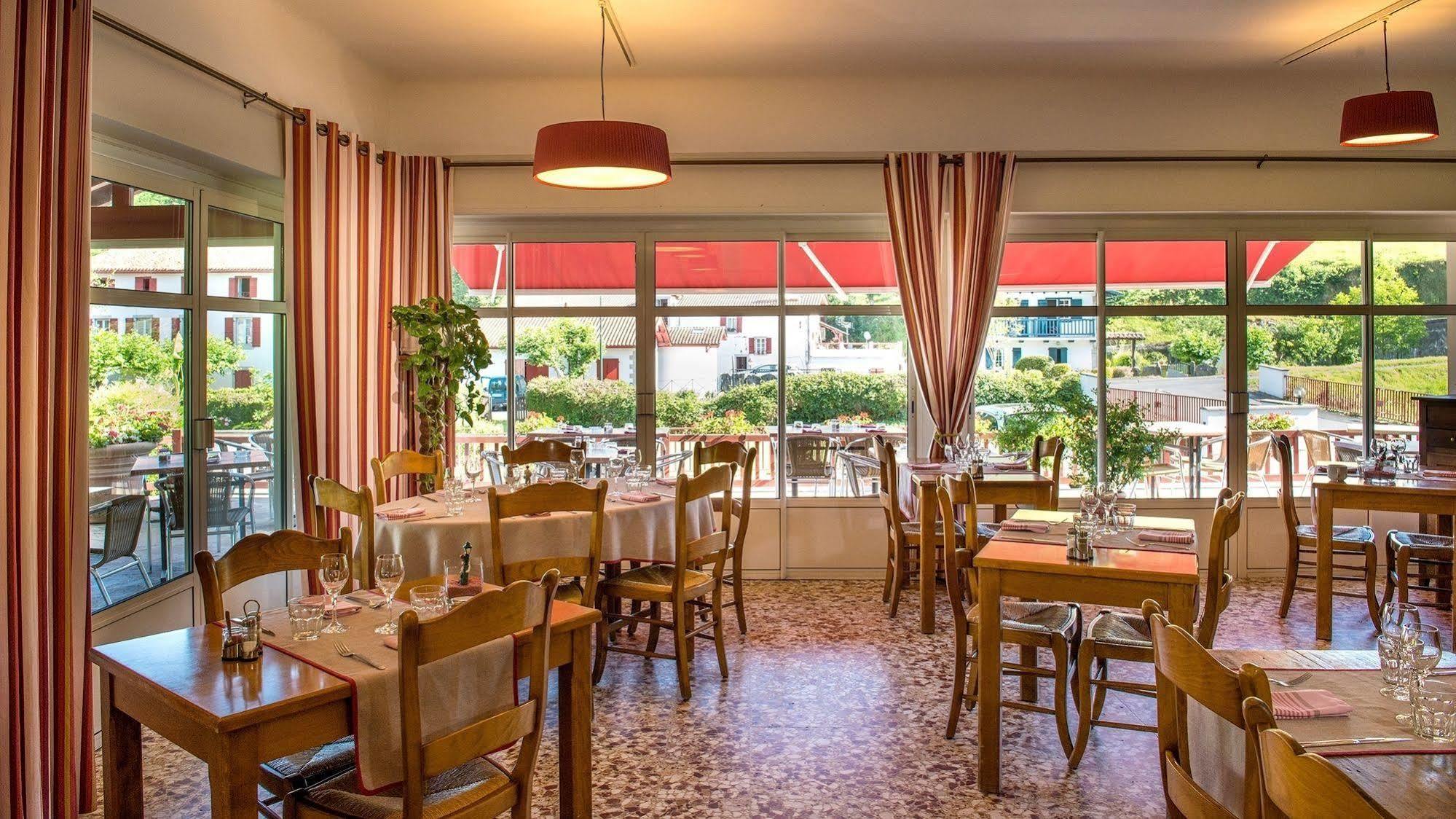 Logis Hotel Ur-Hegian Aïnhoa Dış mekan fotoğraf