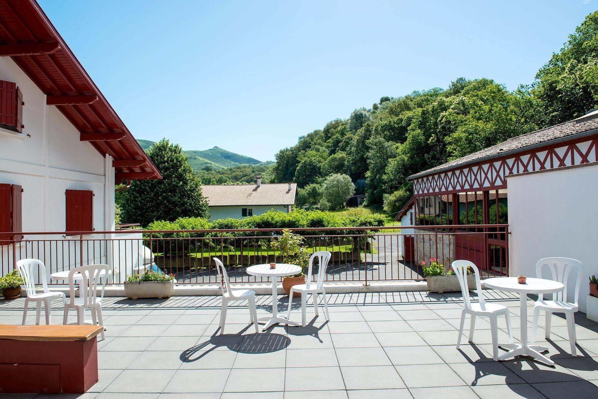 Logis Hotel Ur-Hegian Aïnhoa Dış mekan fotoğraf